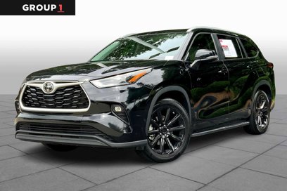 Used 2023 Toyota Highlander XLE