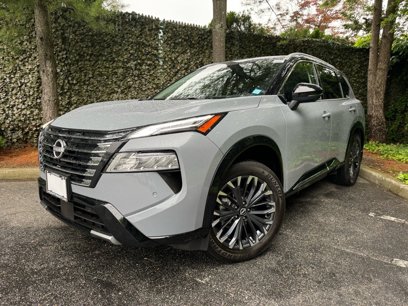 Used 2024 Nissan Rogue Platinum w/ Platinum Premium Package