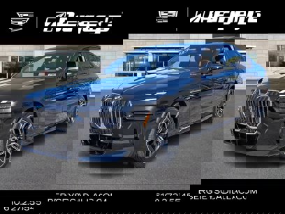 Used 2023 BMW 760i xDrive w/ Parking Assistance Package