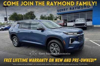 New 2025 Chevrolet Traverse LT w/ Driver Confidence Package