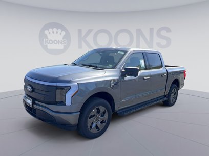 New 2024 Ford F150 Lightning XLT w/ Max Trailer Tow Package