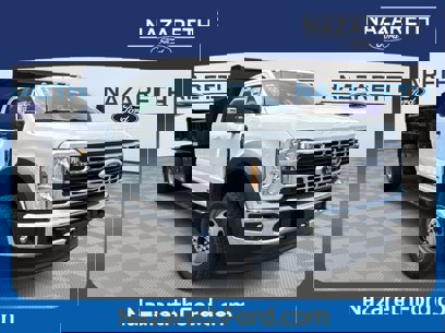 New 2025 Ford F550 4x4 SuperCab Super Duty