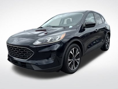 Used 2021 Ford Escape SE w/ SE Sport Appearance Package