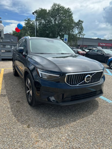 Used 2024 Volvo XC40 B5 Core w/ Protection Package Premier