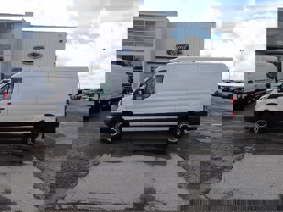 New 2025 Ford Transit 250 148 Medium Roof