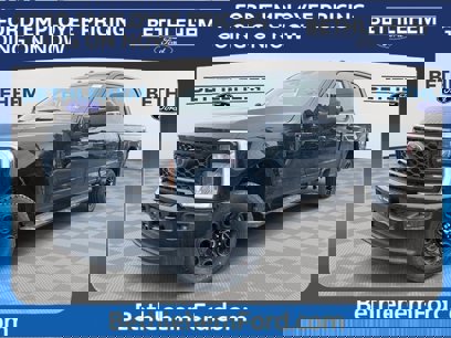 New 2025 Ford F250 XLT w/ Black Appearance Package