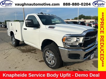 New 2024 RAM 2500 Tradesman w/ Chrome Appearance Group
