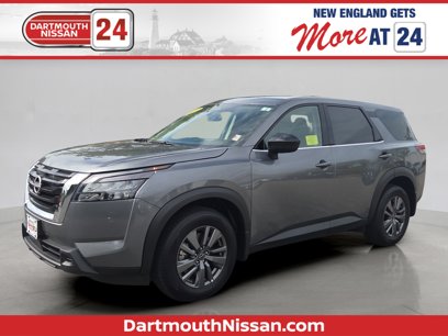 Used 2025 Nissan Pathfinder S