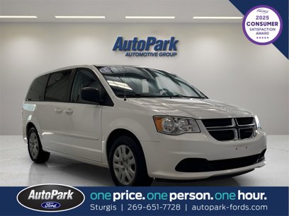 Used 2017 Dodge Grand Caravan SE w/ UConnect Hands-Free Group