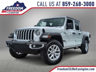 Used 2023 Jeep Gladiator Sport