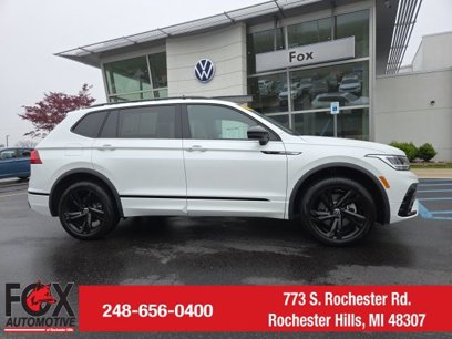 Used 2024 Volkswagen Tiguan SE R-Line