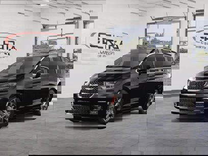 New 2025 Chrysler Pacifica Select