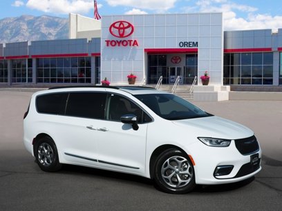 Used 2023 Chrysler Pacifica Limited