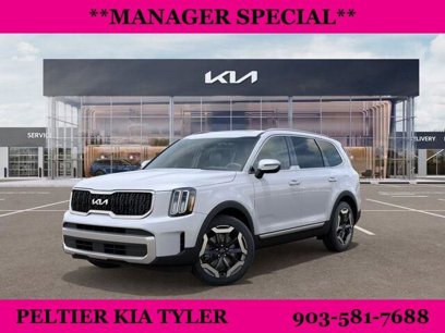 New 2025 Kia Telluride EX w/ EX Captain's Chair Package