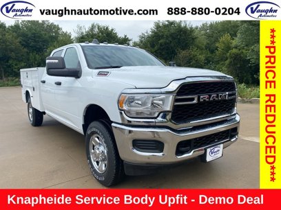 New 2024 RAM 2500 Tradesman w/ Chrome Appearance Group