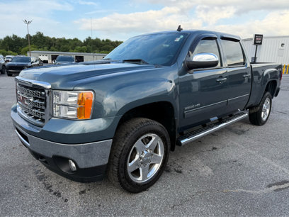 Used 2013 GMC Sierra 2500 SLT