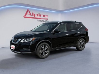 Used 2019 Nissan Rogue SV w/ Premium Package