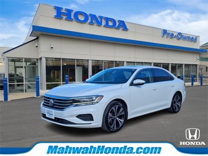 Used 2021 Volkswagen Passat 2.0T SE