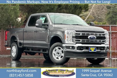 New 2025 Ford F250 XL w/ FX4 Off-Road Package