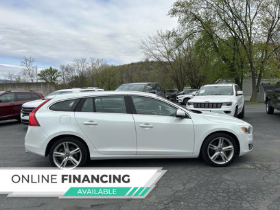 Used 2016 Volvo V60 T5 Platinum