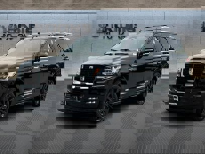 New 2024 Lincoln Navigator Reserve w/ Monochromatic Package