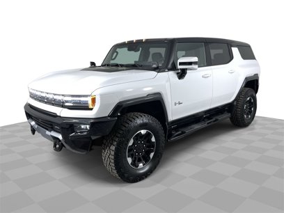 New 2024 GMC Hummer EV 2X w/ Extreme Off-Road Package