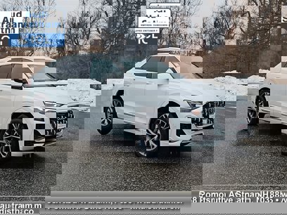 New 2025 Audi Q8 Premium Plus
