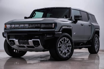 Used 2024 GMC Hummer EV 3X w/ LPO, Illumination Package