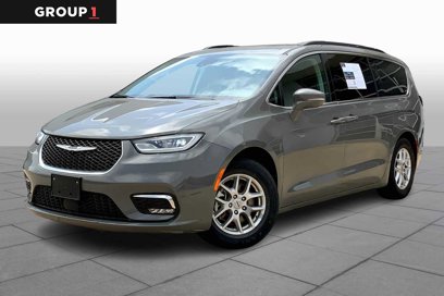 Used 2022 Chrysler Pacifica Touring-L