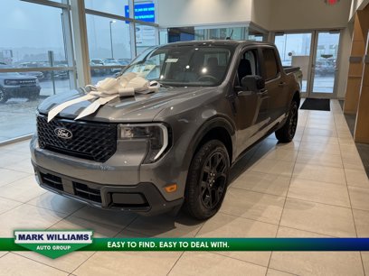 New 2025 Ford Maverick Lariat w/ Black Appearance Package