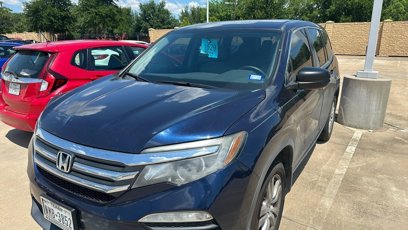 Used 2016 Honda Pilot LX