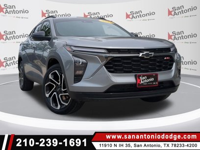 Used 2025 Chevrolet Trax RS w/ Driver Confidence Package