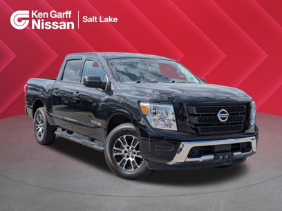 Used 2022 Nissan Titan SV