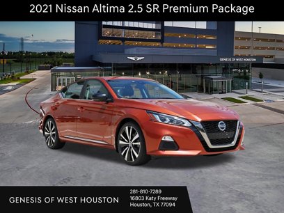Used 2021 Nissan Altima 2.5 SR w/ SR Premium Package