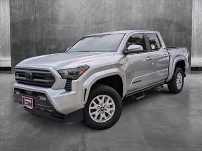 New 2025 Toyota Tacoma SR5