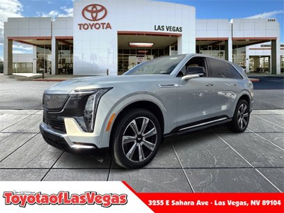 Used 2025 Cadillac Escalade IQ Luxury 2