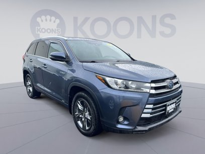 Used 2019 Toyota Highlander Limited Platinum
