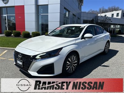 Certified 2023 Nissan Altima 2.5 SV w/ SV Premium Package