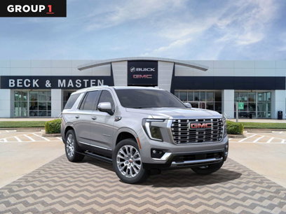 New 2025 GMC Yukon Denali w/ Sun & Power Step Package