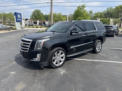 Used 2017 Cadillac Escalade Luxury