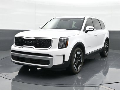 Used 2024 Kia Telluride EX w/ EX Captain's Chair Package