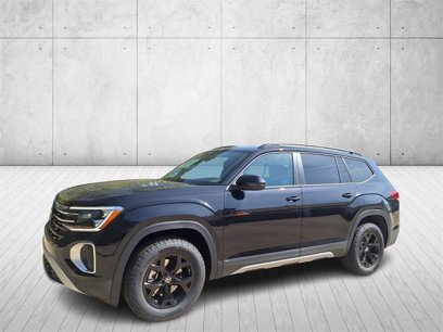 New 2025 Volkswagen Atlas Peak Edition SE