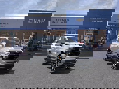 New 2025 Chevrolet Suburban RST w/ RST Capability Package