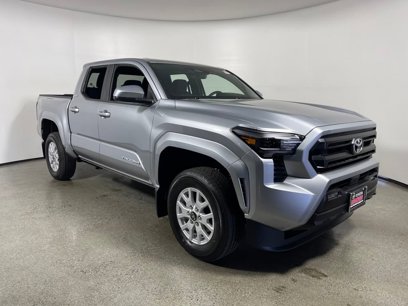 New 2025 Toyota Tacoma SR5