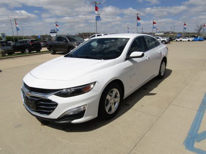 Used 2020 Chevrolet Malibu LS w/ Driver Confidence Package II