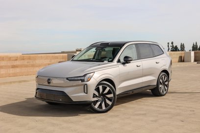 New 2025 Volvo EX90 Ultra
