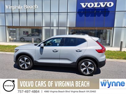 New 2025 Volvo XC40 B5 Plus w/ Protection Package Premier
