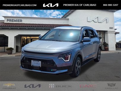 New 2025 Kia Niro SX