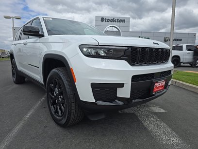 New 2025 Jeep Grand Cherokee L Laredo