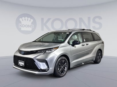 Used 2025 Toyota Sienna XSE